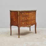 1462 4108 CHEST OF DRAWERS